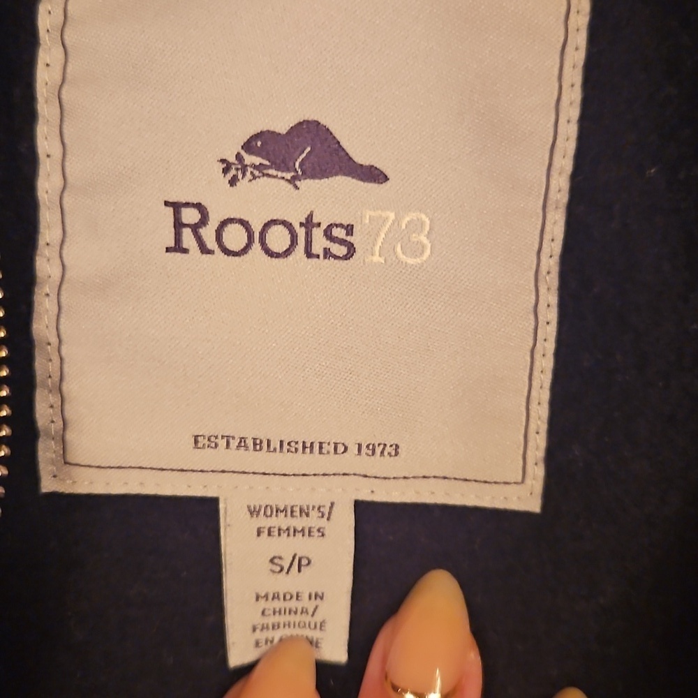 Roots Black Women's Hoodie Small - Picture 2 of 4